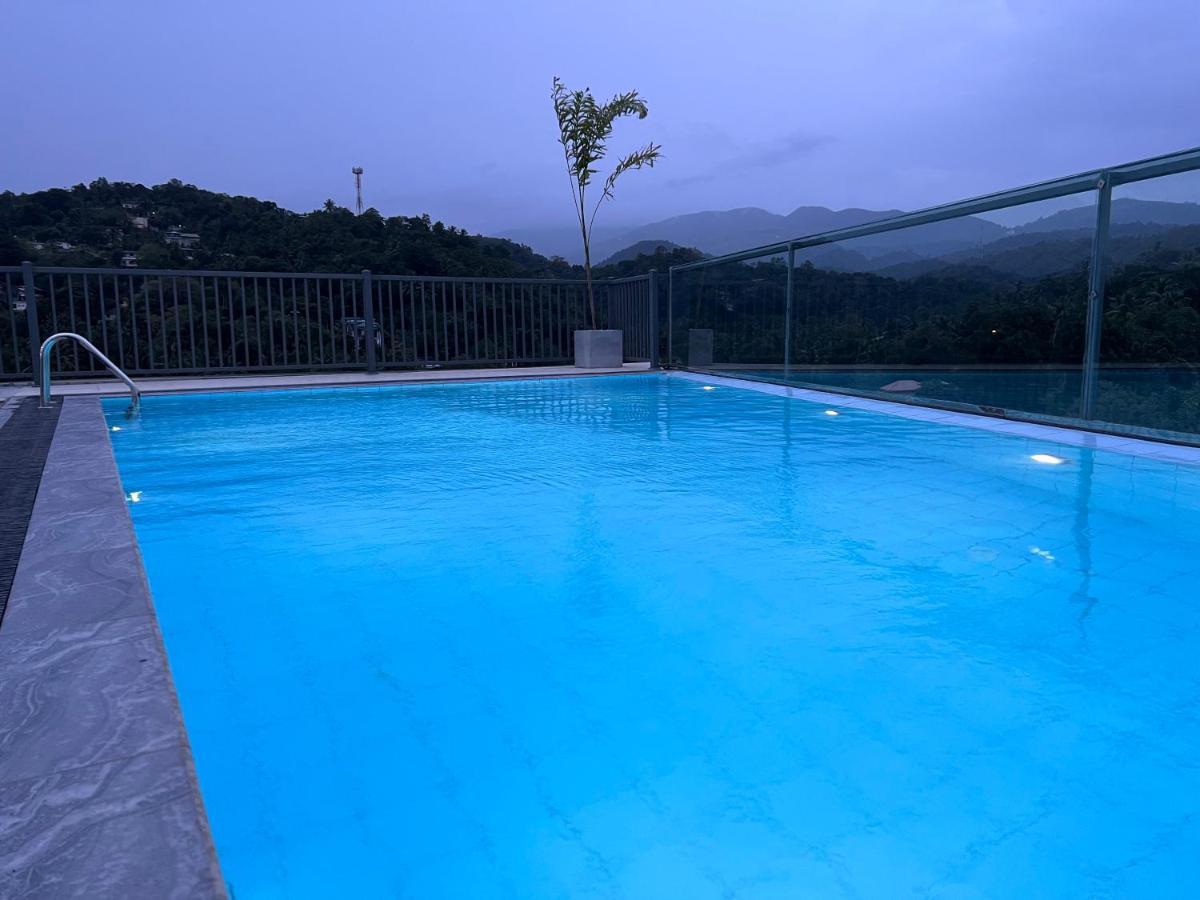 Rivendell Hotel Kandy Bagian luar foto